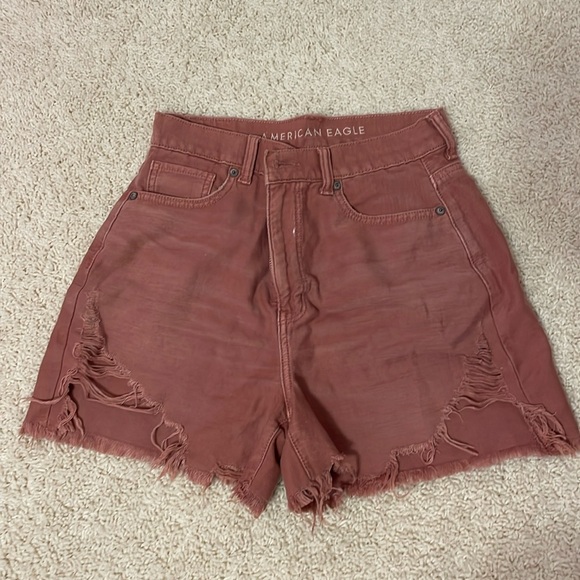 American Eagle Highest Rise Mom short in Rust size 2 - Picture 2 of 5